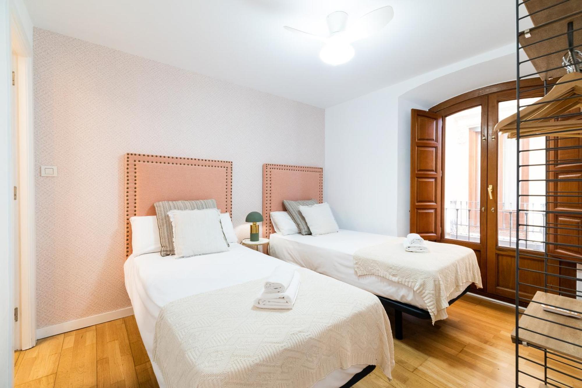 Moderno En Centro Apartamento